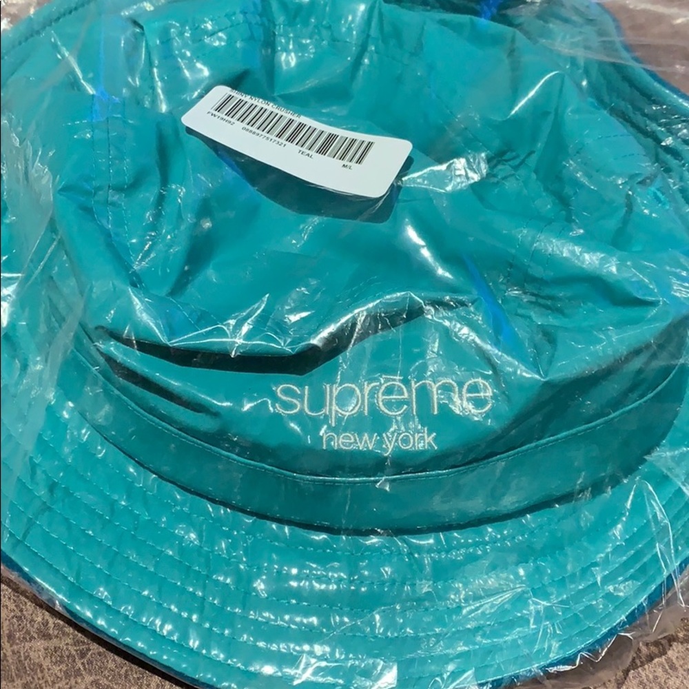 Hat(crusher)